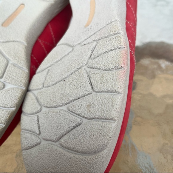 Softspots Red Zip Up Leather Comfort Walking Shoes - Picture 8 of 13